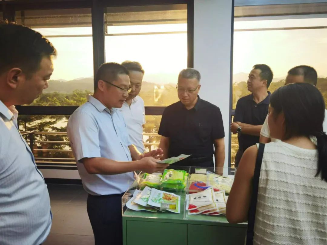 劉利民拜訪清遠市市長溫文星并實地調研農特產業